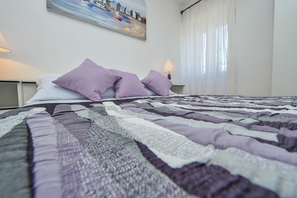Guest House Sakarun فيلي رات المظهر الخارجي الصورة